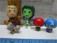 MINIATURE FUNKO POPS