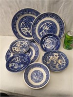 12 pcs. Blue Willow, Largest Homer Laughlin