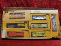Lionel Chessie System Royal limited train set.