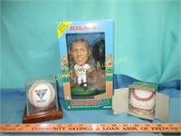 Vida Blue Autographed Baseball & MLB Collectibles