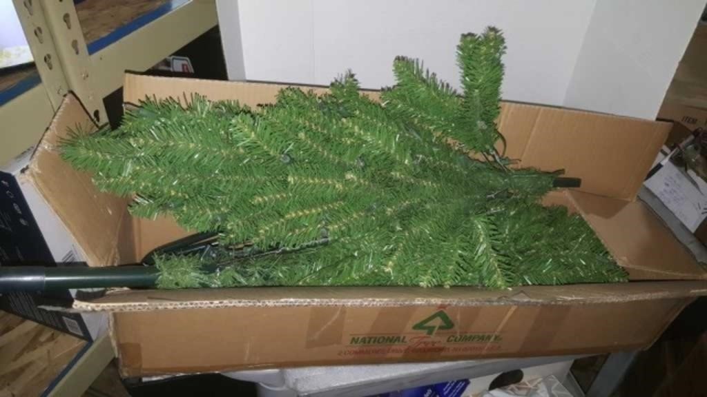 Artificial tree with lights untested