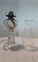Clear glass round oil lamp w/ Clear glass globe