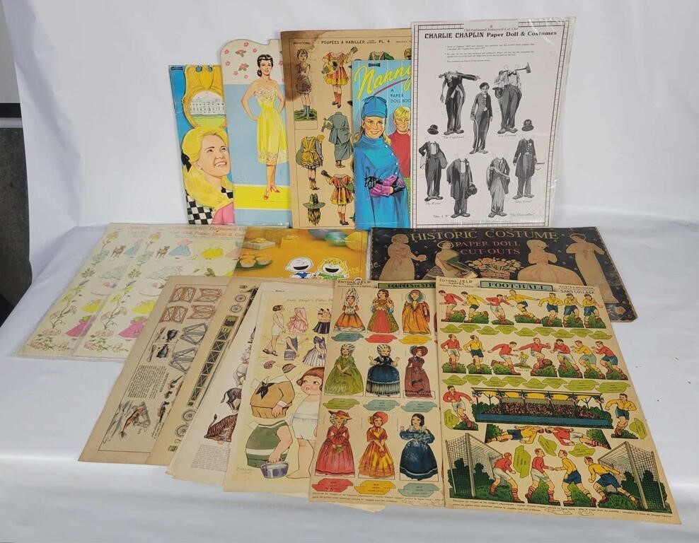 Assorted Vintage Paper Dolls