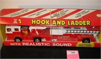 TimMee Toy plastic Hook & Ladder Fire Truck MIB