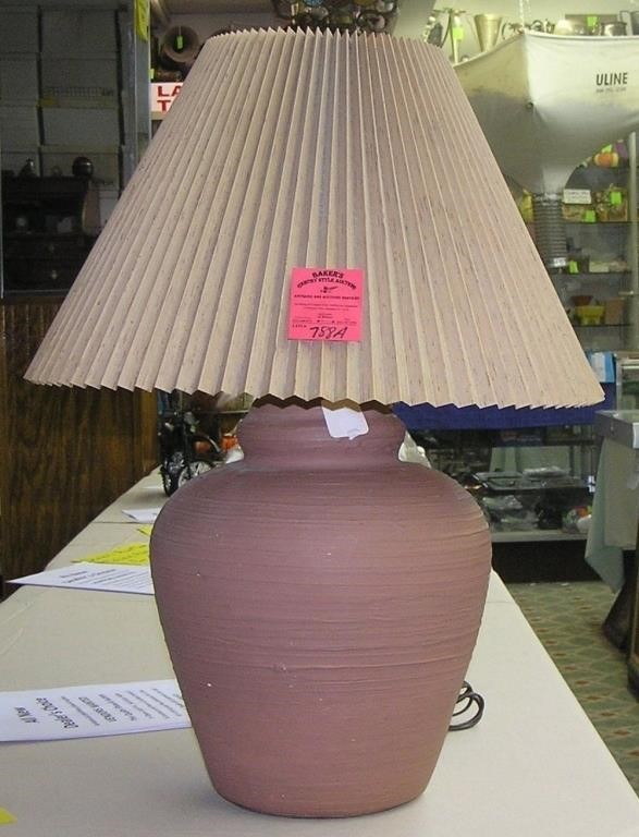 Vintage earthenware table lamp