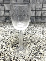 10 Crystal wine glasses