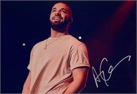 Autograph Drake Photo