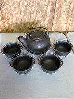 TEAPOT, CAST IRON W/4 SMALL SERVING POTS