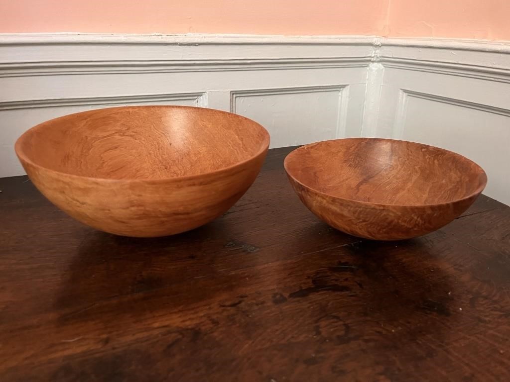 Pair of New Zealand Rimu Wood Turned Bowls