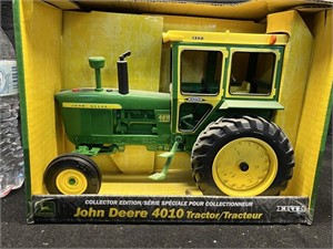 1/16 SCALE JOHN DEERE MODEL 4010 DIE CAST TRACTOR