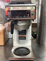 Coffee Brewer with 2 Warmers