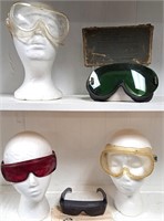 ASSORTED VINTAGE PROTECTIVE SAFETY EYE WEAR