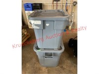 (2)Rubbermaid 28 Gal. Totes