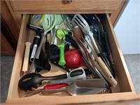 Kitchen Utensils Drawer Contents