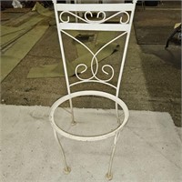 VINTAGE IRON CHAIR