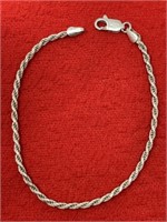 7in. Sterling Silver Italy Bracelet 3.75 Grams