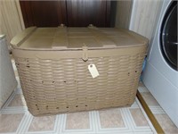 Large primitive bread basket