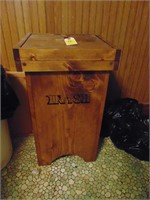 decorator trash bin