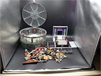WWE Elimination Chamber Playset w/action figures