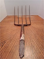 Vintage Pitch Fork Decore