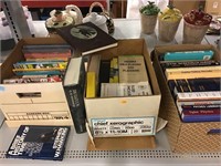 Vintage Books, Hawking, Nevada, Physics and more