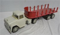 6851 7101 Ertl Truck and Full Trailer