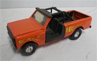 Ertl IH International Scout  w/ Roll Bar