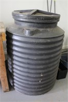 Large water/sump tank with lid