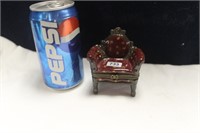 VINTAGE SOFA  RING BOX COLLECTIBLE