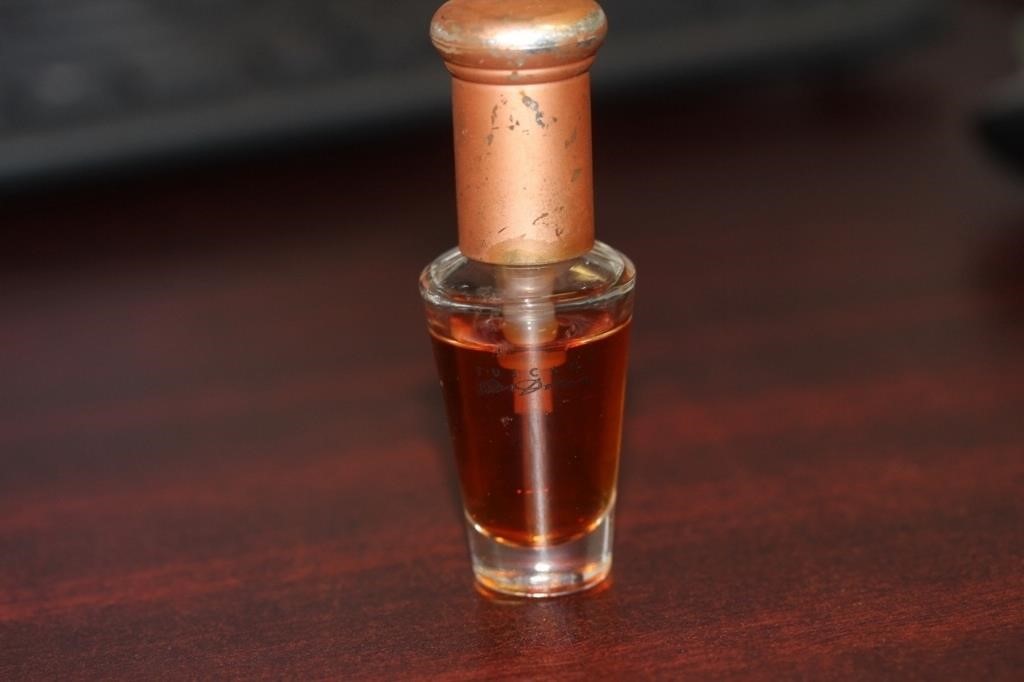 A Tuscany Perfume Spray Bottle