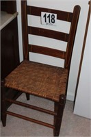 Ladder-Back Chair (17.5x34")