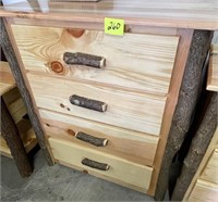 Amish made 4-drawer chest of drawers