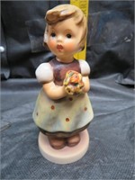Goebel Hummel "For Mother" Figurine 5&1/8"