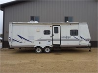 2002 27FBSS Sandpiper Camper