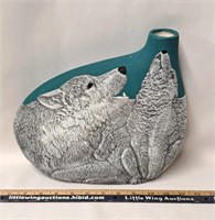Textured Wolf Vase