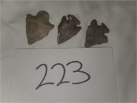 3 Small Arrowheads