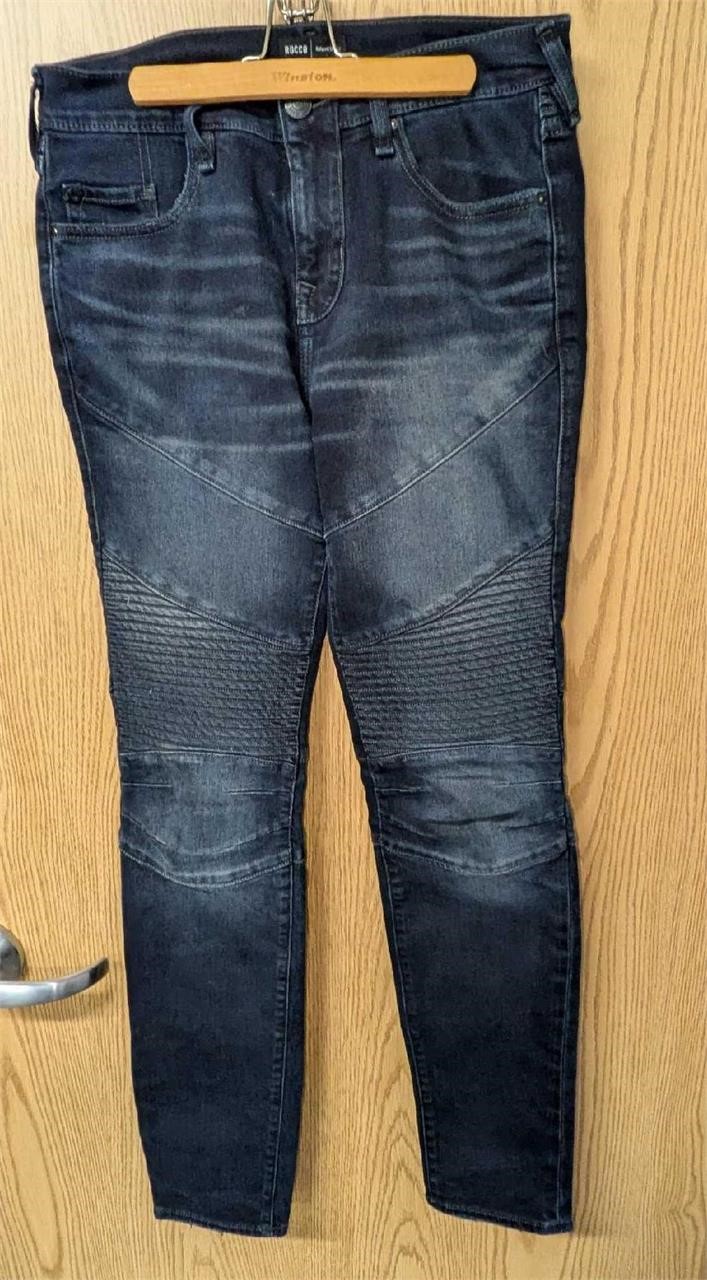 Men's Size 29 Relaxed Skinny World Tour Jeans