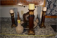 391: Assorted candle holders, decor, etc