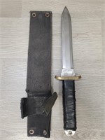 United UC490 Dagger/Hunting Knife w/ Sheath