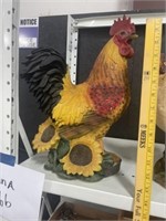 CHICKEN FIGURINE