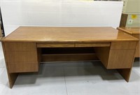 La-Z-Boy modern oak wood executive desk