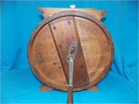 FOUR GALLON CYLINDER STYLE WOODEN BUTTER CHURN