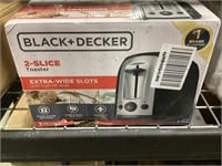 Black + decker 2 slice toaster