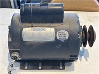 Leeson Motor 11.5”
(Unknown working condition)