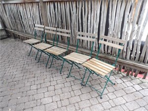 Bid X 5: Folding Rustic Patio Chairs (green)
