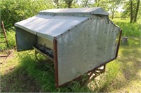 Land O Lakes/Felco Calf Creep Feeder w/Side Gate