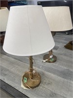 Pair of table lamps with matching bases and