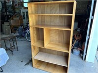 Wooden Bookcase/Shelving Unit