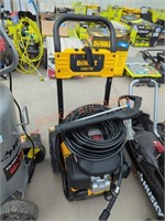 DeWalt 3300 psi gas powered pressure washer