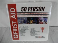 NEW 50 PERSON 1ST AID KIT